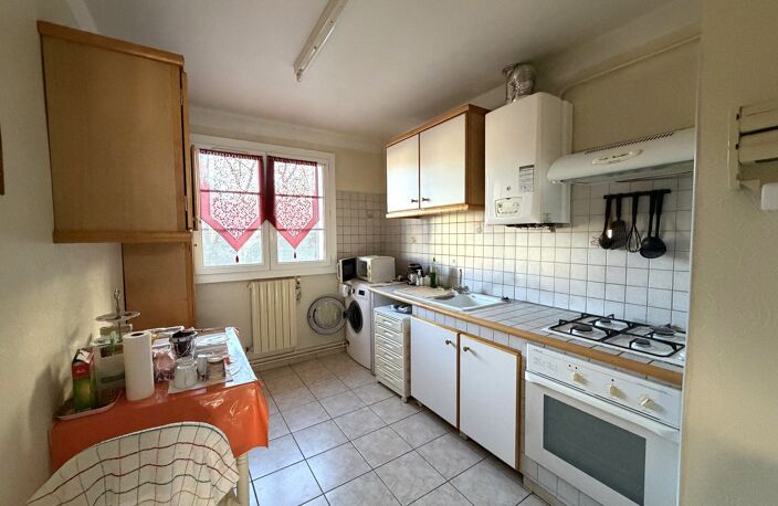 Vente appartement 3 pièces 57 m² Marseille 12 (13012) — photo 2