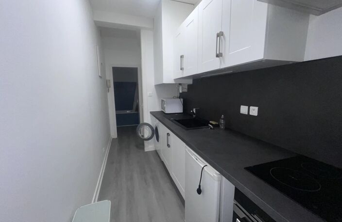Appartement deux pièces à louer à NIORT — photo 3