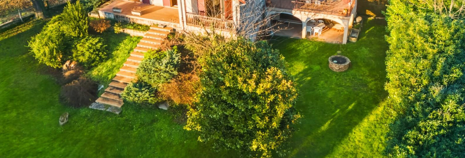 Maison 7 Pièces 190 m² à vendre à Porte des Pierres Dorées (69400)