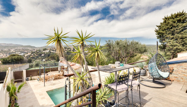 Villa / Maison 5 pièces  à vendre Cassis 13260