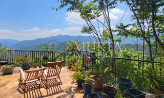 Maison 7 Pièces 230 m² à vendre à Berre-les-Alpes (06390)