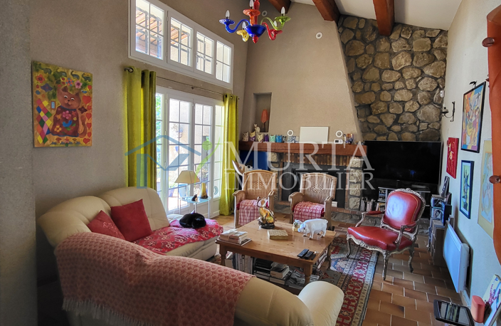 Villa 7 pièces avec vue dégagée — photo 5