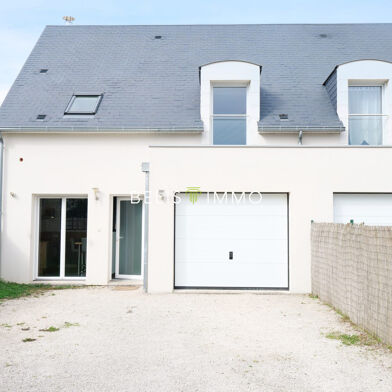 Maison 6 pièces 1260 €