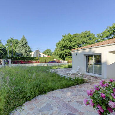 Maison 5 pièces 404500 €