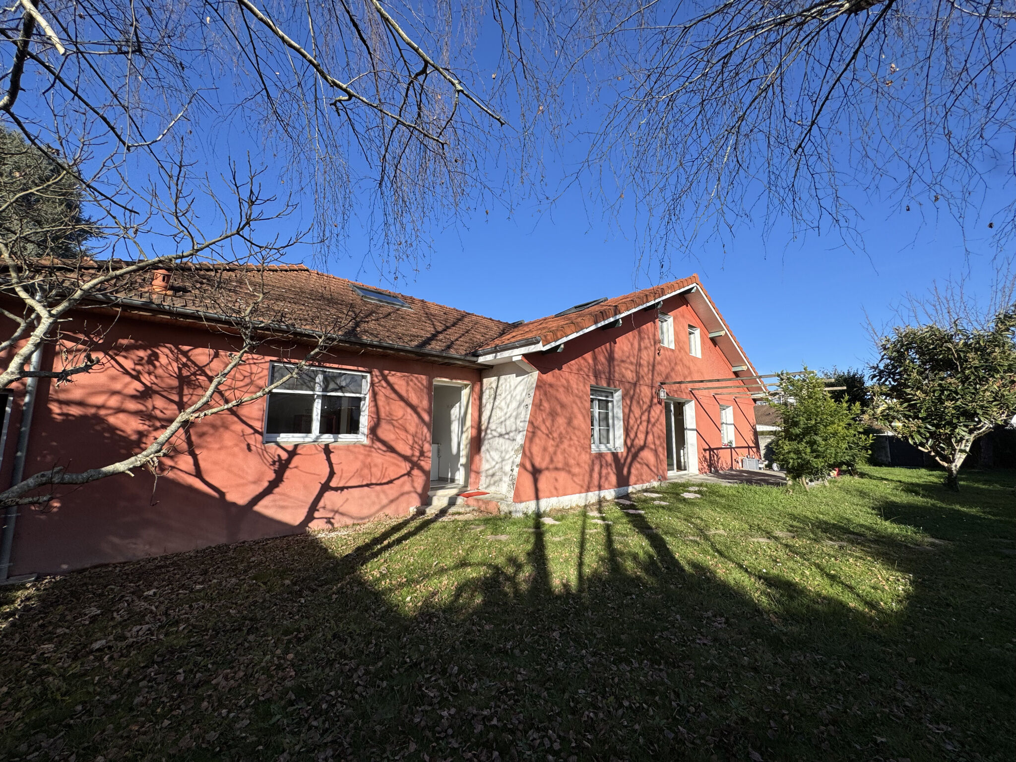 Villa / Maison  T7 à vendre Pau 64000
