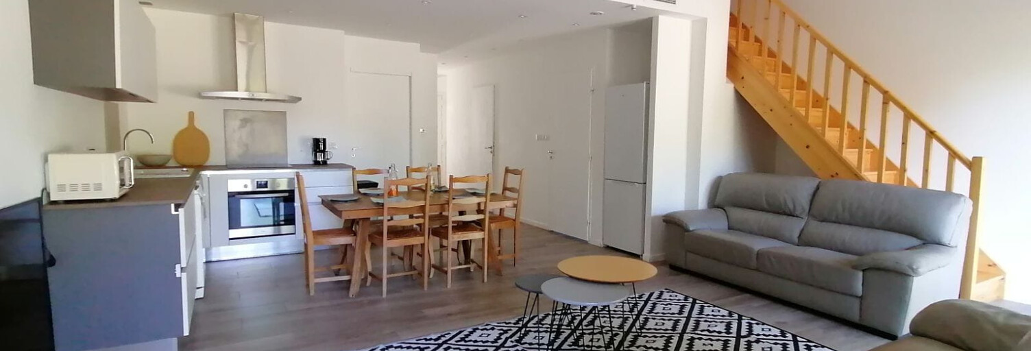 Maison 4 Pièces 103 m² à louer à Salles (33770)