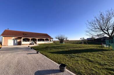 Maison 7 pièces 304000 €