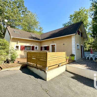 Maison 5 pièces 395000 €