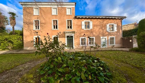 Villa / Maison 8 pièces  à vendre Chanos-Curson 26600