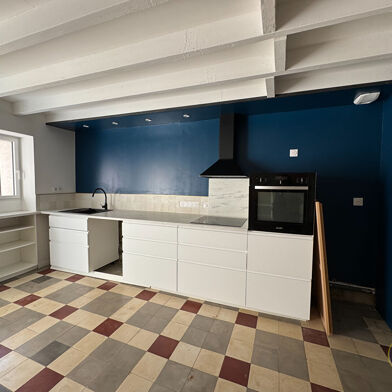 Maison 4 pièces 910 €