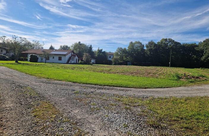 Terrain constructible à Urrugne 504 m2 — photo 2