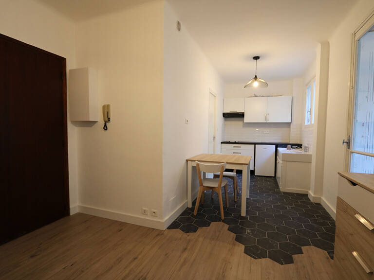BASTIA  proche centre ville- Studio meublé de 30 m² env résidence 'Impératrice' — photo 1