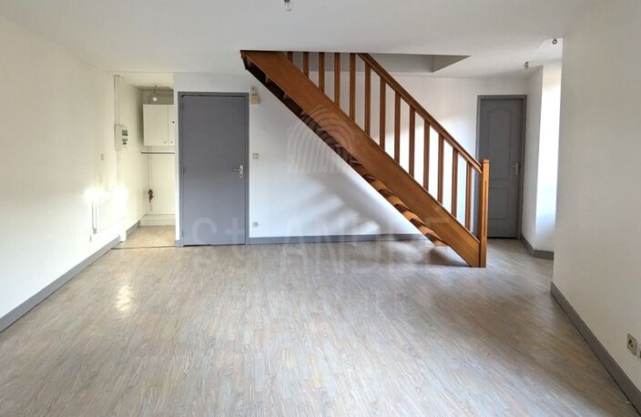Duplex — photo 2