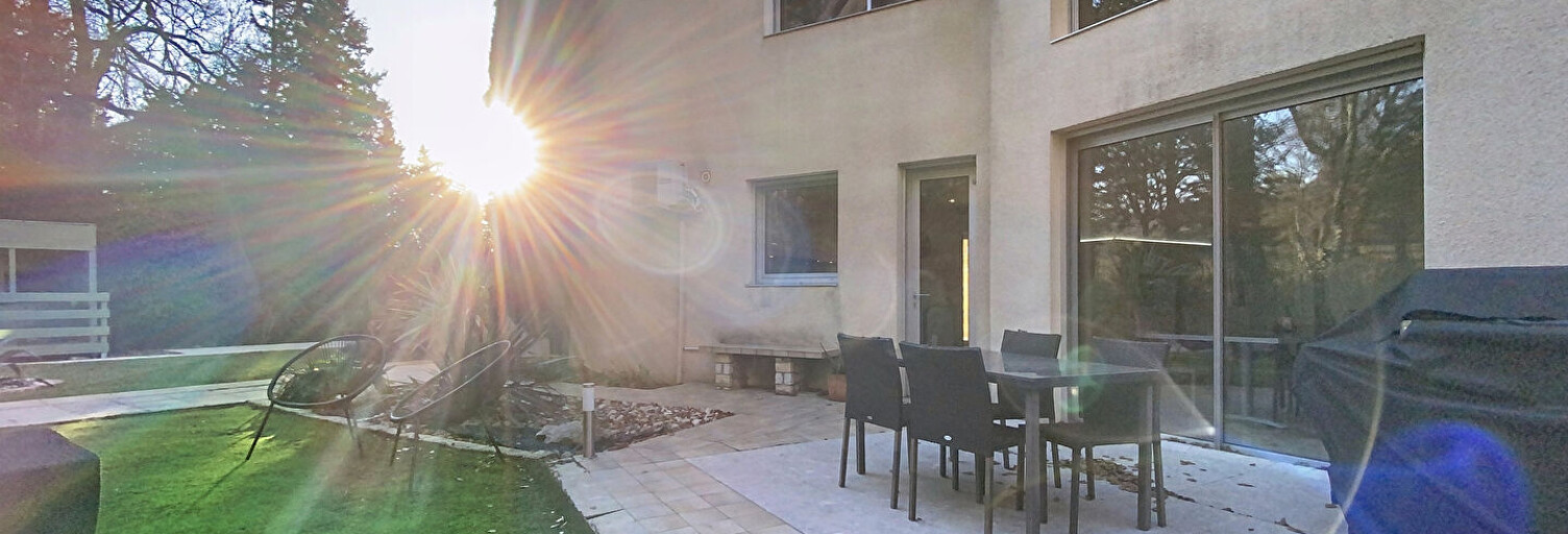 Maison 7 Pièces 169 m² à vendre à Loriol-sur-Drôme (26270)