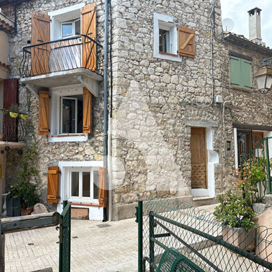 Appartement 2 pièces 528 €