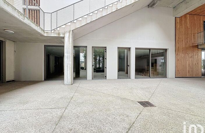 Vente Bureaux 85 m&sup2; — photo 3