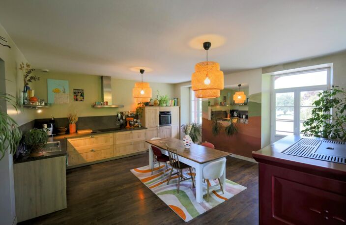 Local commercial 31 m² avec logement 128 m² — photo 5