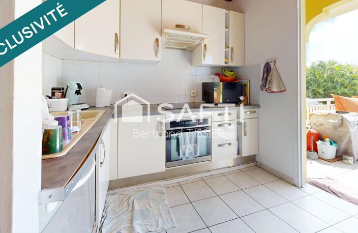Maison sur deux niveaux, F4 + 2 T2, piscine — photo 4