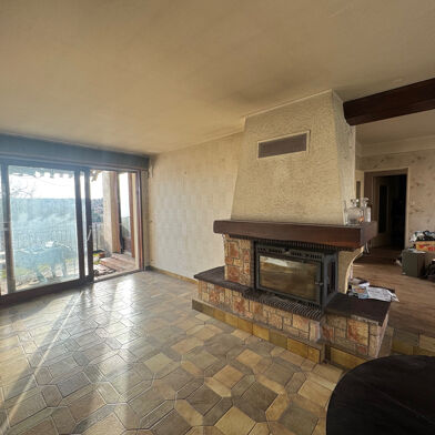 Maison 6 pièces 166000 €