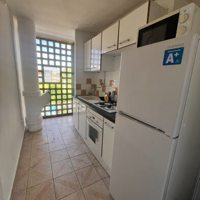 Appartement 4 pièces 800 €