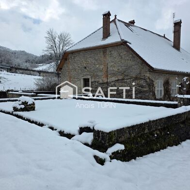 Maison 9 pièces 320000 €