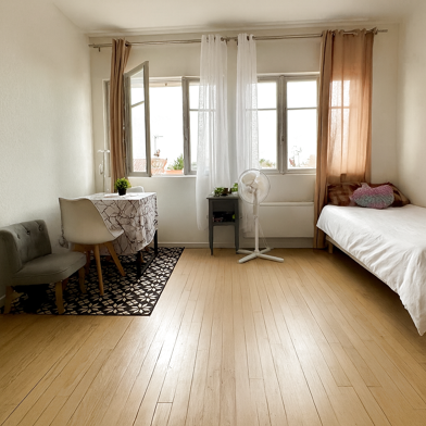 Appartement 1 pièces 99000 €