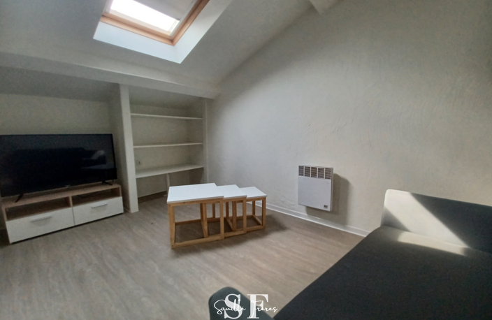 AGEN CENTRE - IMMEUBLE DE 5 APPARTEMENTS LOUES ET DEUX GARAGES LOUES — photo 2