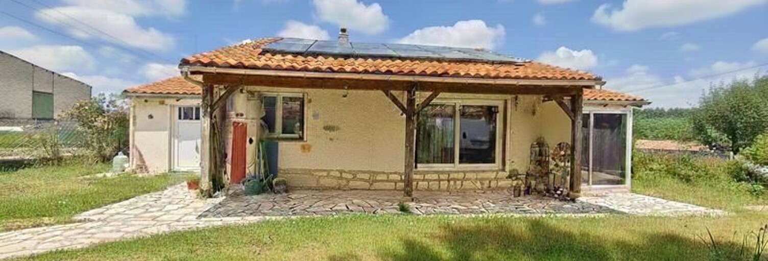 Maison 5 Pièces 78 m² à vendre à Saint-Martin-d'Ary (17270)