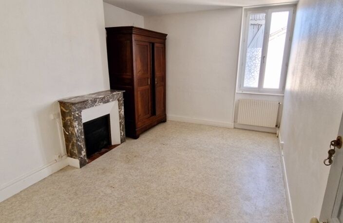 Maison de ville de 5 pièces principales — photo 4