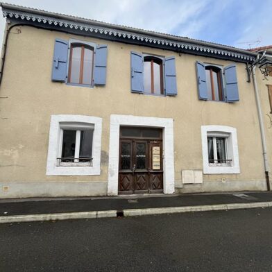 Immeuble  155875 €