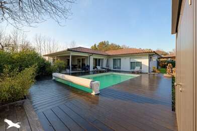 Maison 7 pièces 698000 €