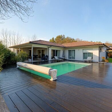 Maison 7 pièces 699000 €