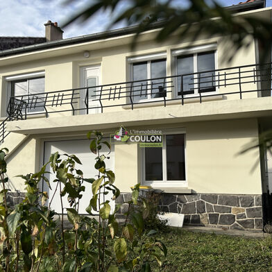 Maison 6 pièces 1100 €