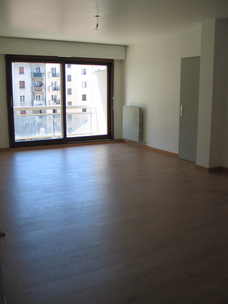 Appartement  T4 à louer Annemasse 74100