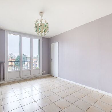 Appartement 4 pièces 189792 €