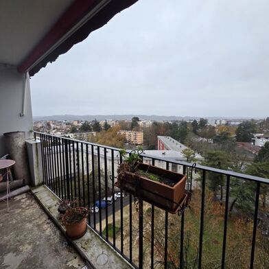 Appartement 4 pièces 97500 €