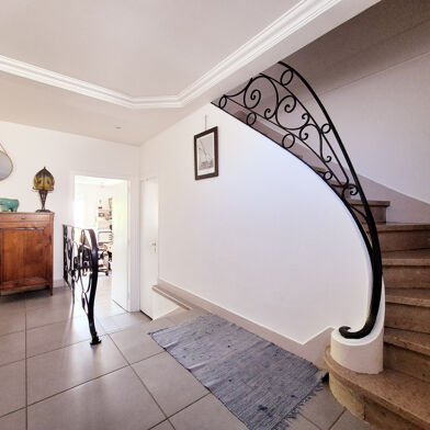 Maison 5 pièces 448000 €