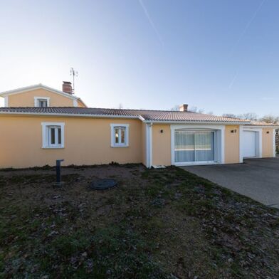 Maison 8 pièces 307110 €