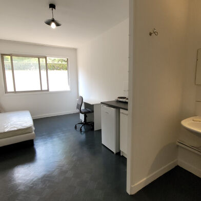 Appartement 1 pièces 500 €