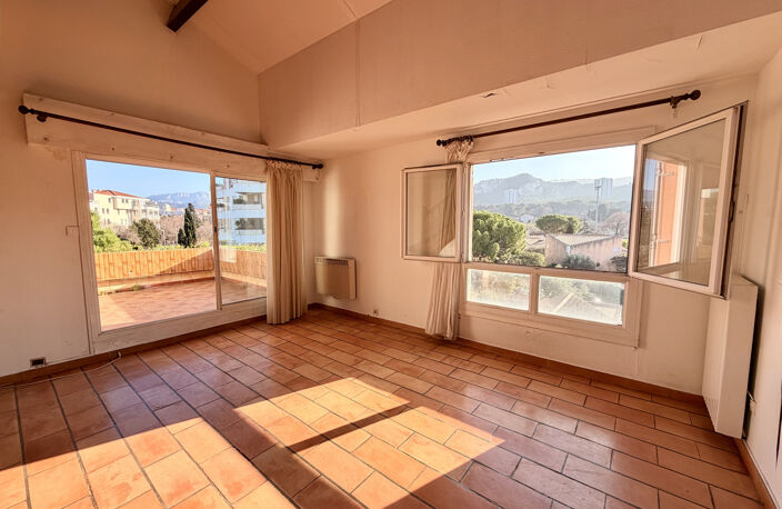 A vendre duplex terrasse T4/5 13008 Marseille — photo 4