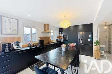 Maison 5 pièces 349000 €