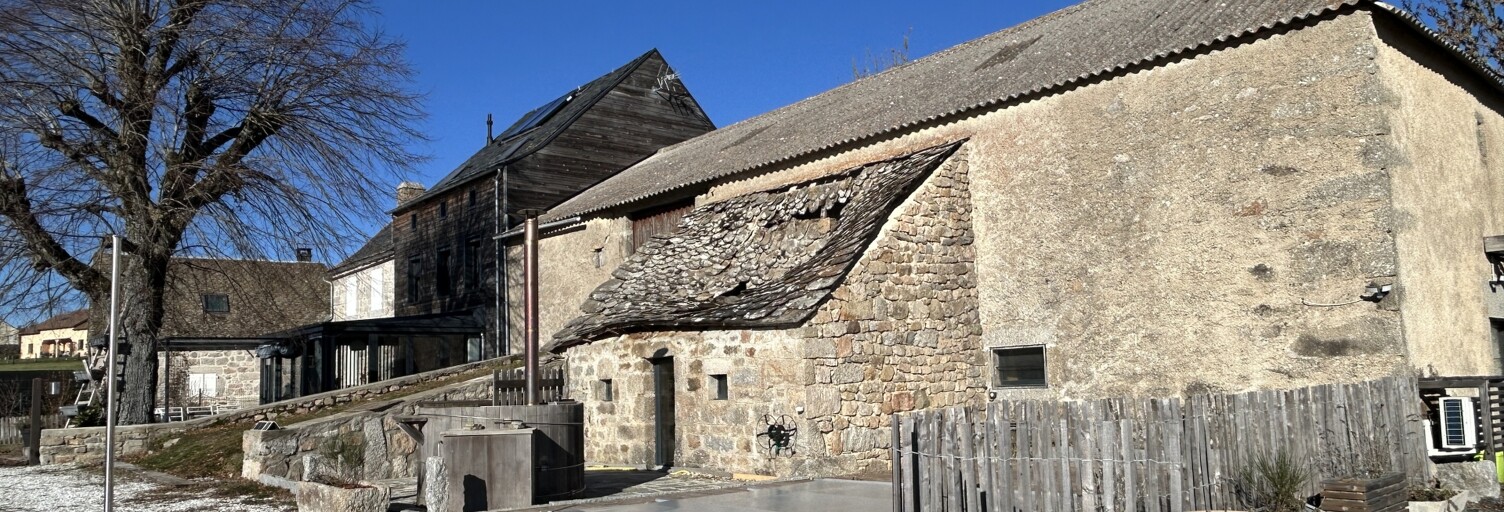 Maison 6 Pièces 145 m² à vendre à Peyre en Aubrac (48130)