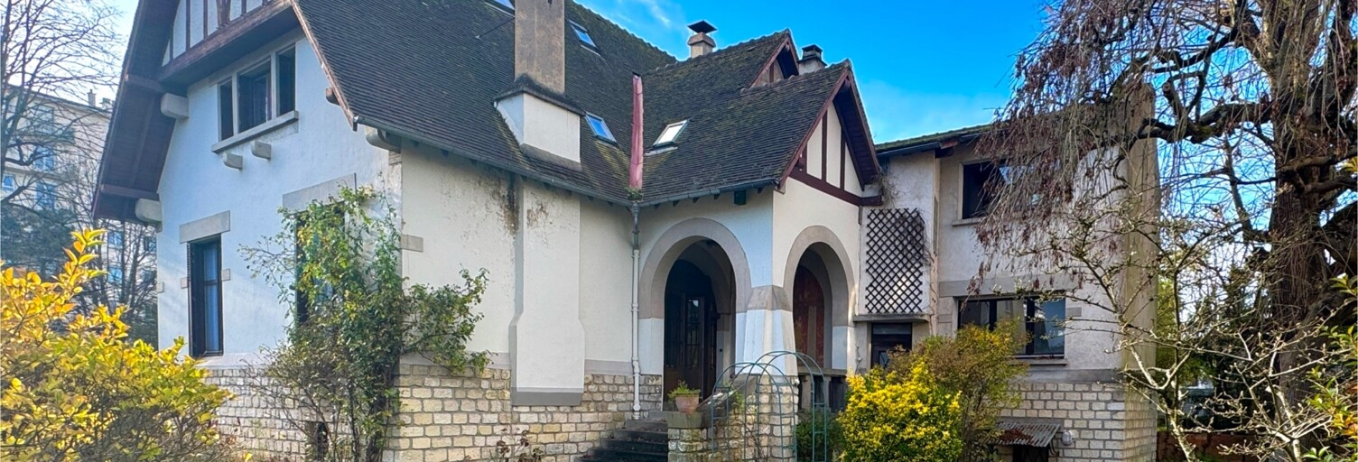 Maison 11 Pièces 266 m² à vendre à Sceaux (92330)