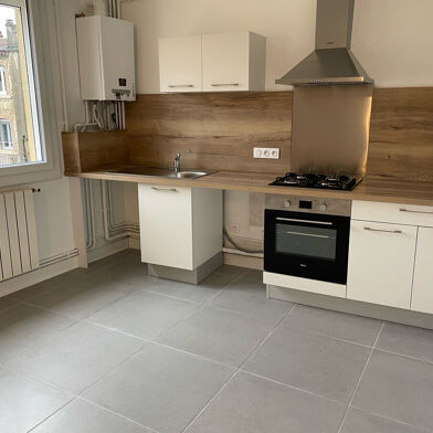 Appartement 3 pièces 539 €