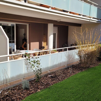 Appartement 1 pièces 94000 €