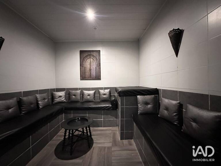 Vente Boutique/Local commercial 115 m&sup2; — photo 1