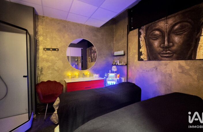 Vente Boutique/Local commercial 115 m&sup2; — photo 3
