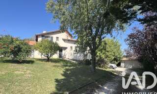 Maison 9 Pièces 162 m² à vendre à Branne (33420)