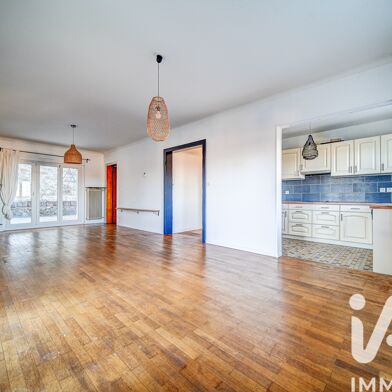 Appartement 4 pièces 145000 €