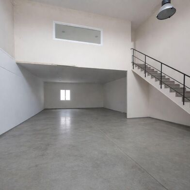 Commerce  850000 €